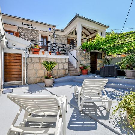 Holiday Home Škevini Dvori Starigrad Paklenica Dış mekan fotoğraf