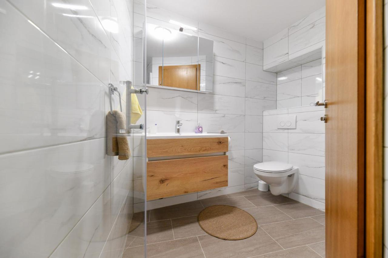Holiday Home Škevini Dvori Starigrad Paklenica Dış mekan fotoğraf